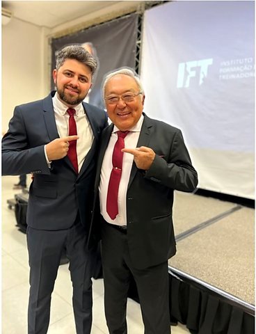 Jean com Massaru Ogata